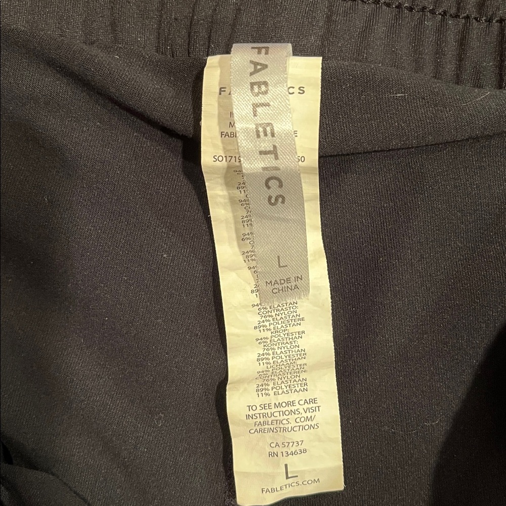 Fabletics Fallon Athletic Shorts Pattern with Compression Lining -Size L - Picture 2 of 10
